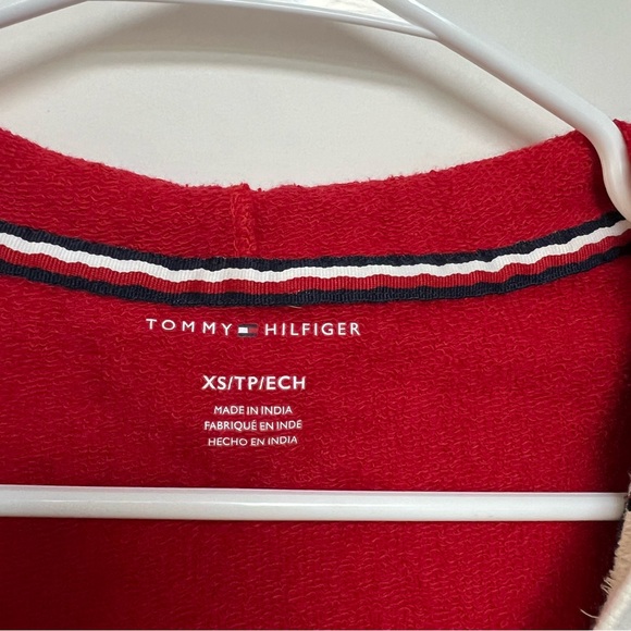 Tommy Hilfiger Cropped Sweatshirt Hoodie Red White Blue athletic 90s Style XS - Picture 7 of 9